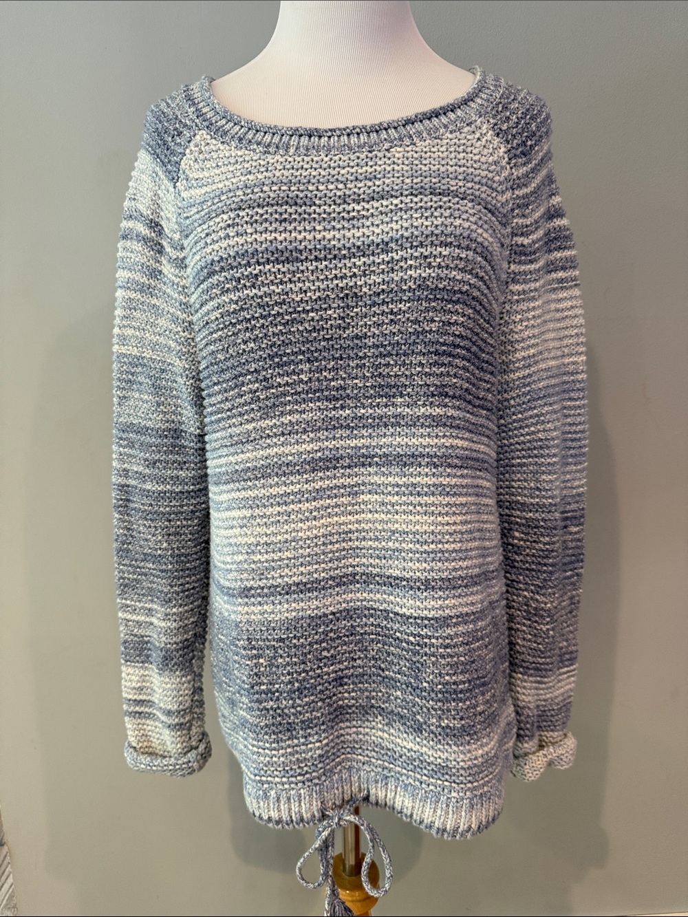 GAP Marled Blue & White Scoop Neck Sweater- M